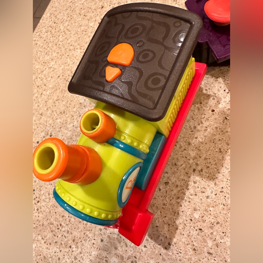 B Toys The Critter Express 7 Cars /. Great Replacement Cars Option w/o Track - Picture 10 of 15